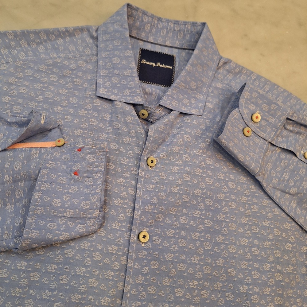 Tommy Bahama Button Down Shirt M Blue Jacquard Floral Long Sleeve Cotton Office